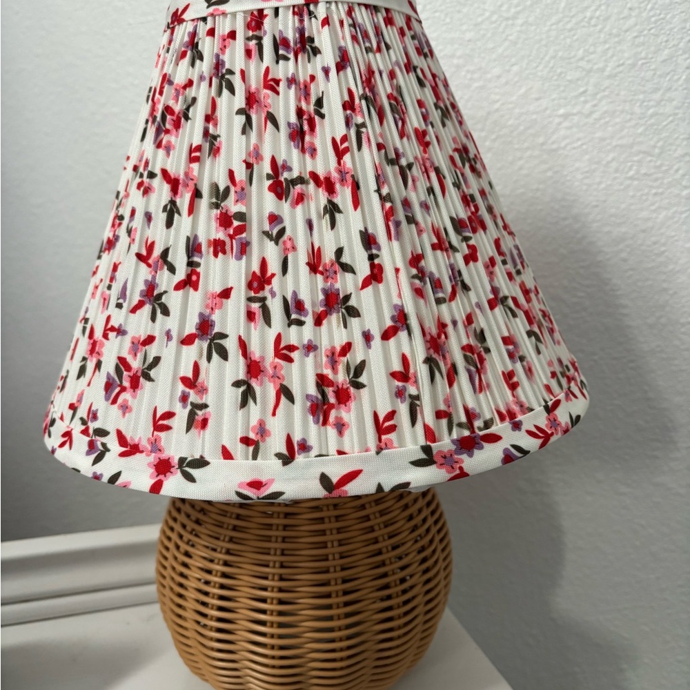 Adorable Wicker Lamp Cottage-core Accents Adorable Small  NWT Final Sale